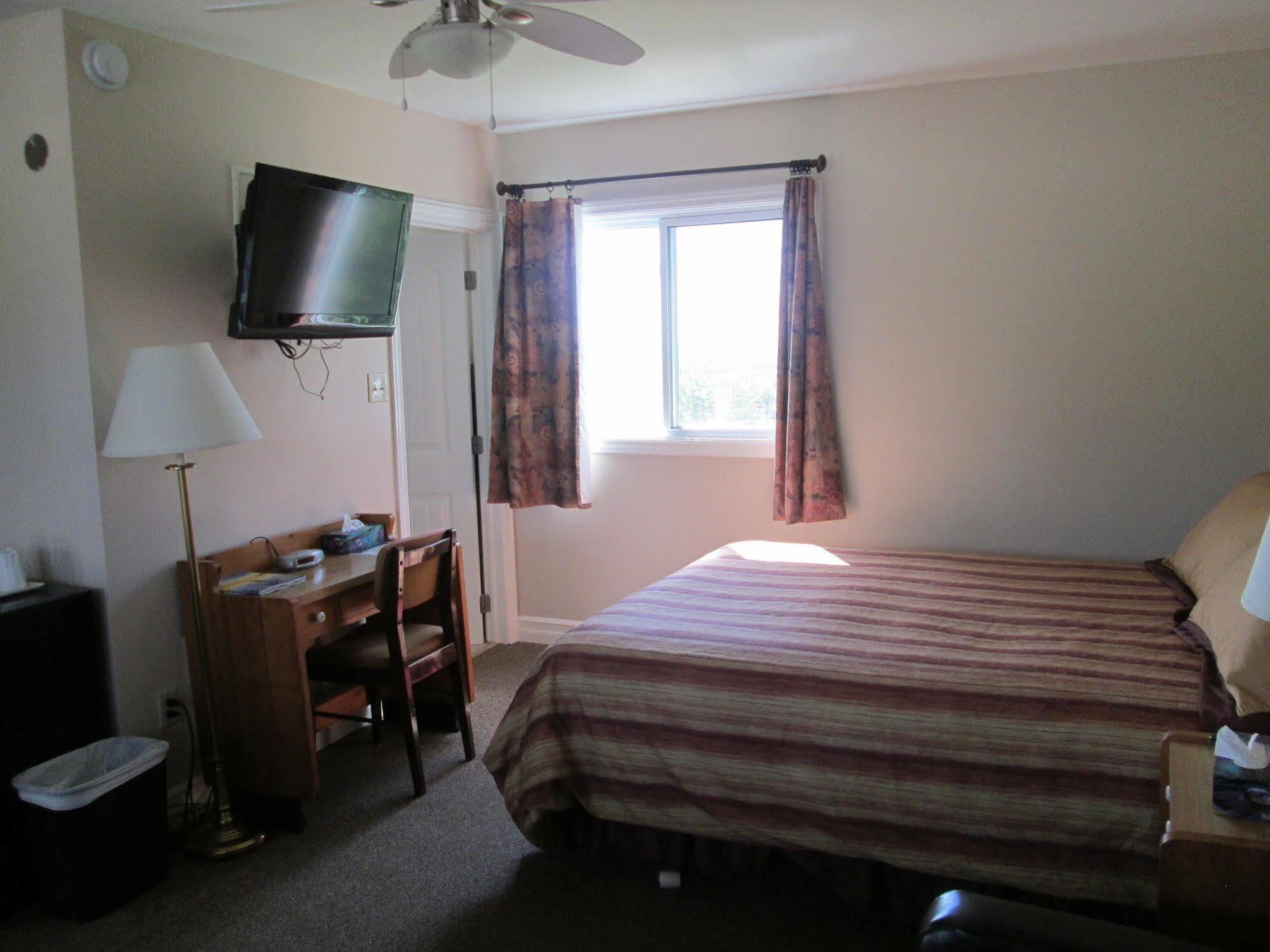 Scenic Motel Moncton Exterior foto